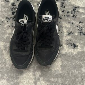 Nike Air Black and White Sneakers